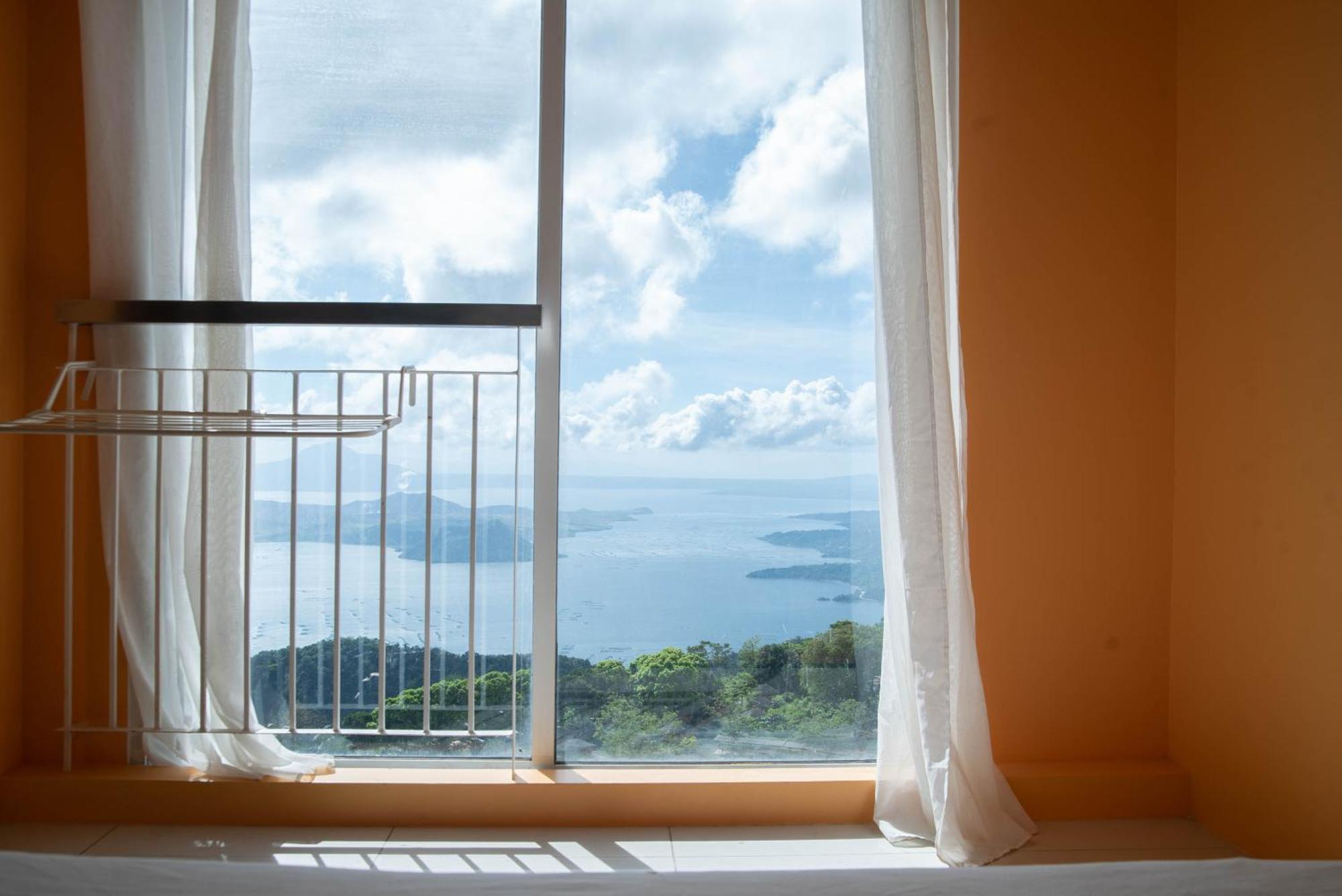 Wind Residences For Rent - Luiice Tagaytay City Luaran gambar