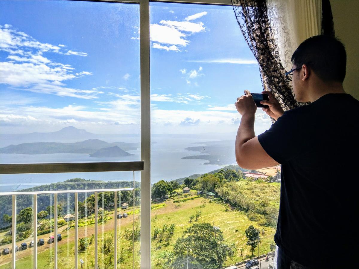 Wind Residences For Rent - Luiice Tagaytay City Luaran gambar